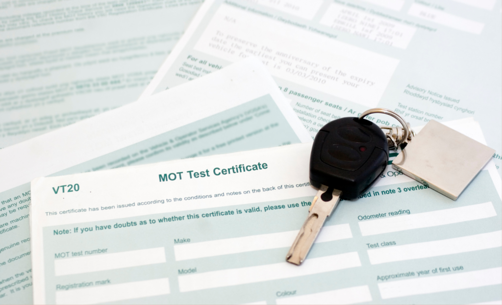 How to Check a Car's MOT History Before Buying: Avoid Traps
